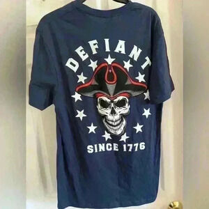 Men’s medium, Racks & Reels t-shirt, Defiant since 1776, patriotic, skull head